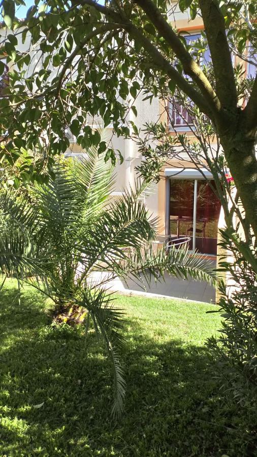 Brit Hotel Confort Helios Agde Exterior photo