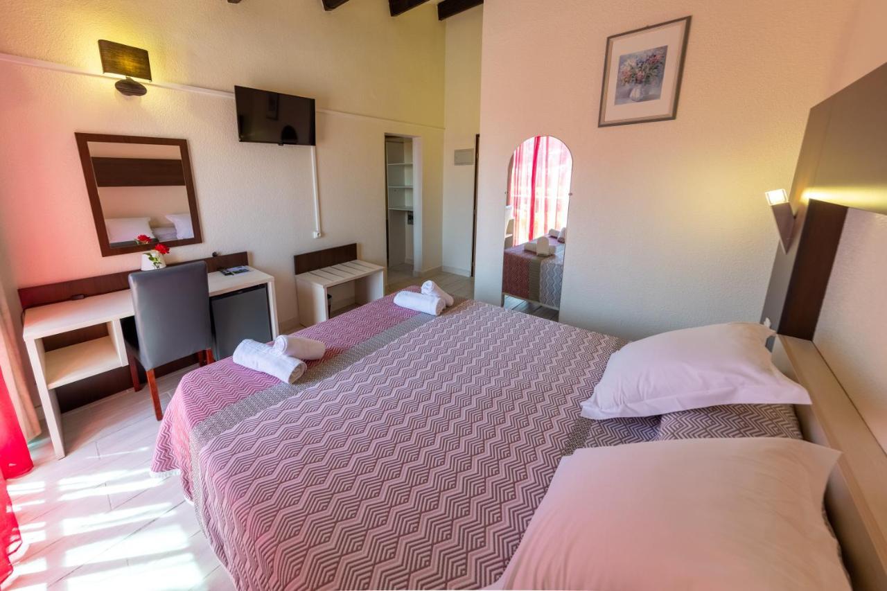 Brit Hotel Confort Helios Agde Exterior photo
